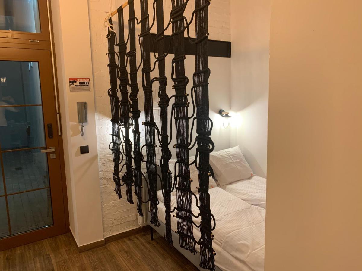 Apartmentsun Loft Factory Вроцлав Екстериор снимка