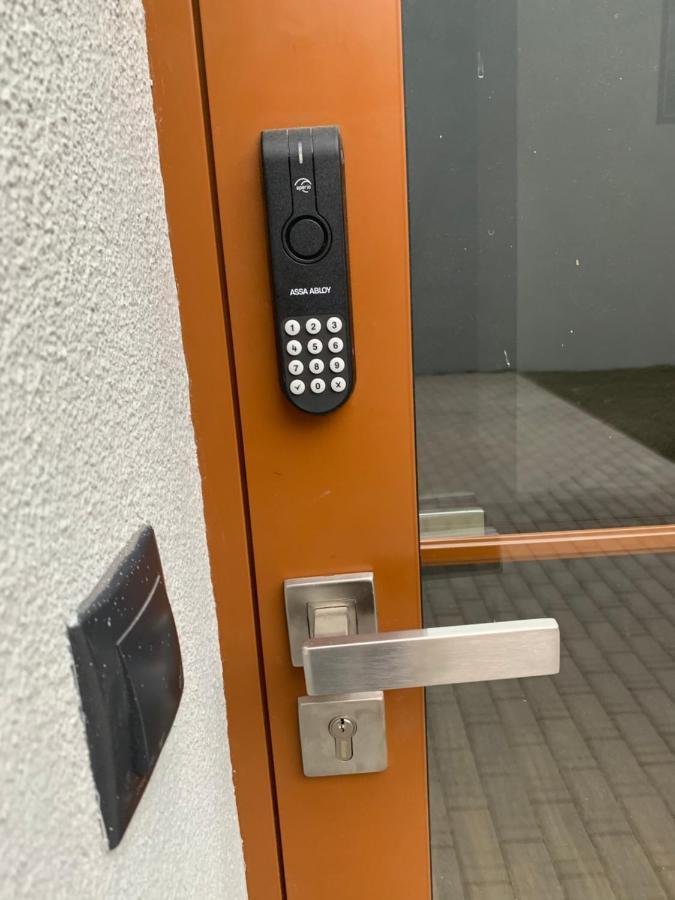 Apartmentsun Loft Factory Вроцлав Екстериор снимка