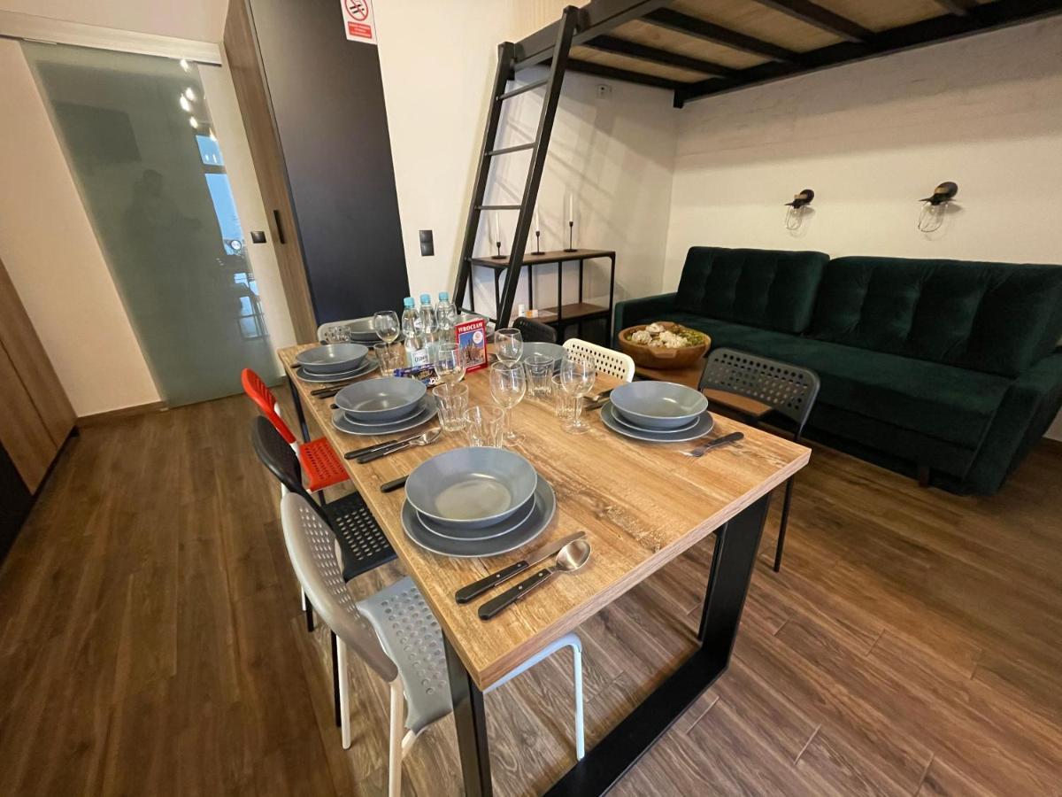 Apartmentsun Loft Factory Вроцлав Екстериор снимка